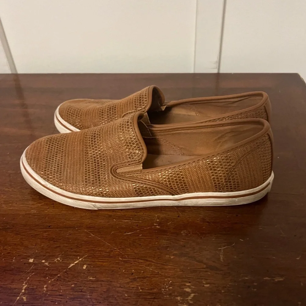 Lauren Ralph Lauren Brown Textured Slip-On Flats size 7.5